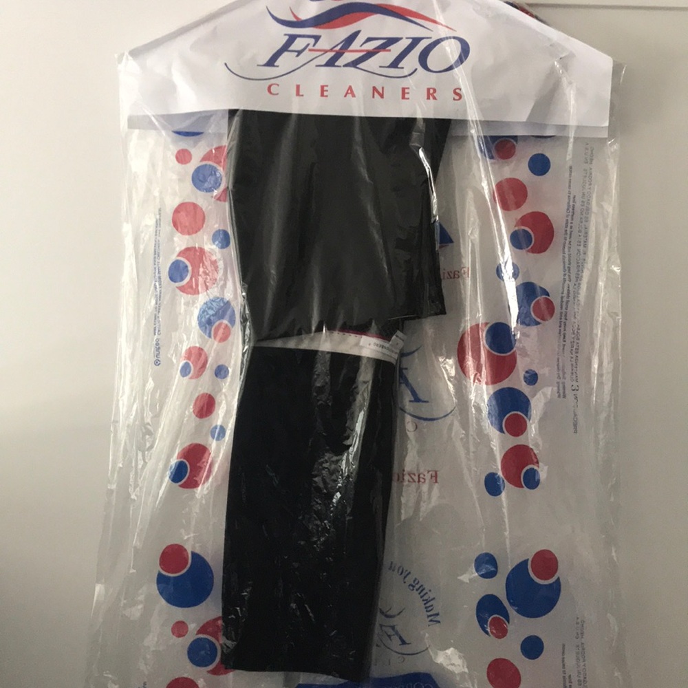 DVF Black Women’s Pants Size 0 Just Dry Cleaned!